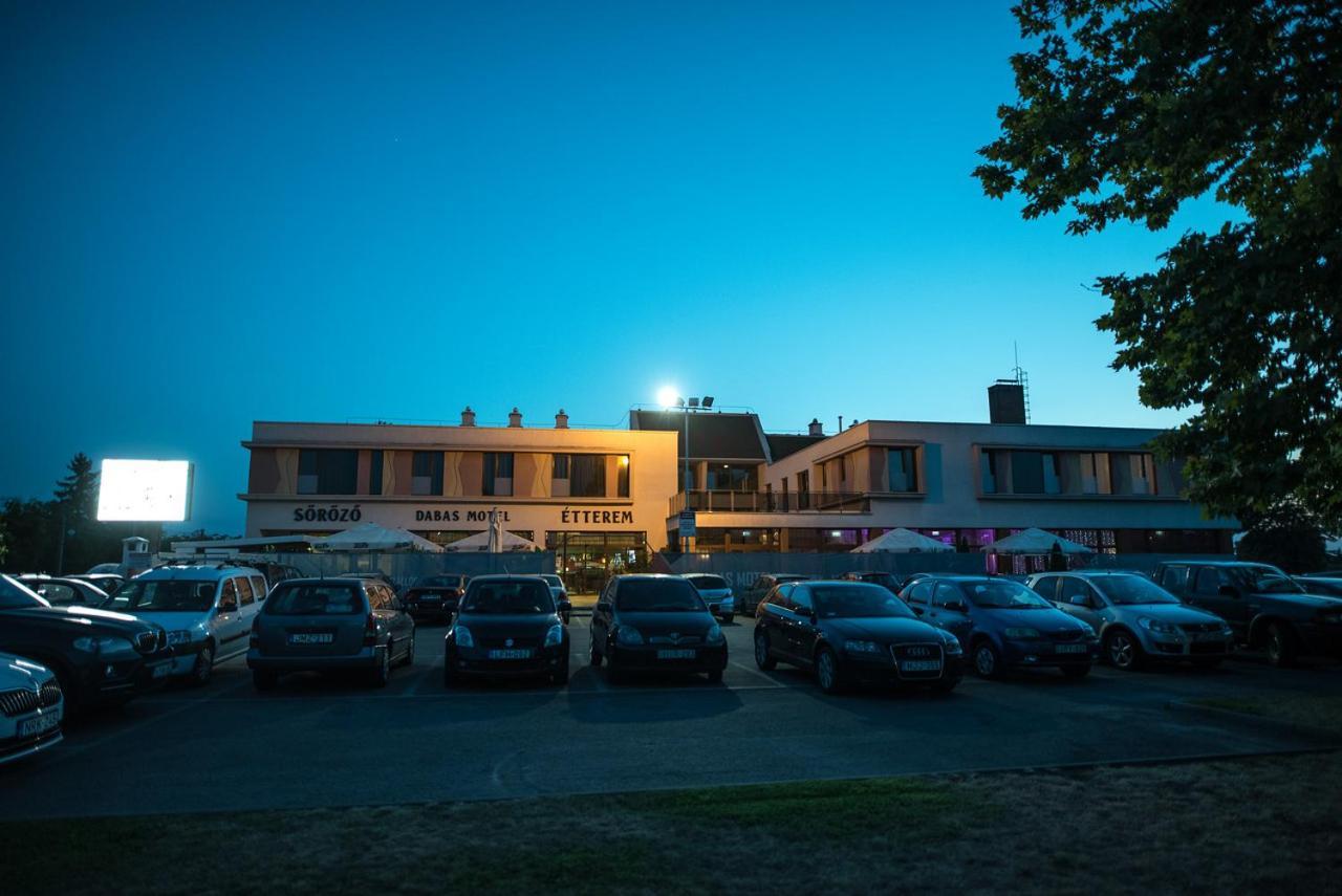 Dabas Hotel Exterior foto